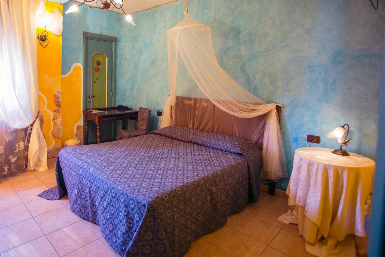 Casale Villa Giulia Marina Di 레시나 외부 사진
