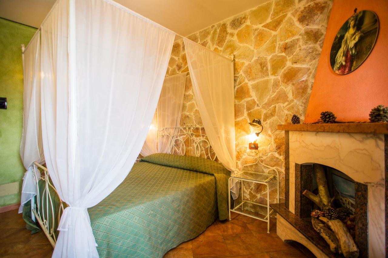 Casale Villa Giulia Marina Di 레시나 외부 사진