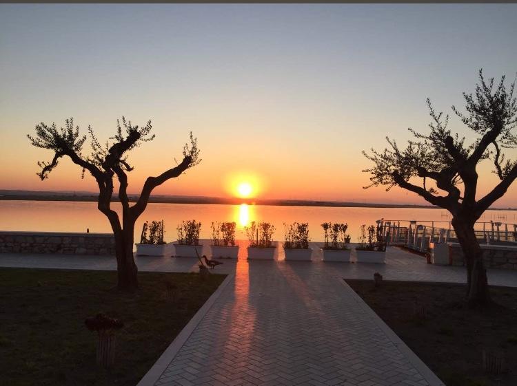 Casale Villa Giulia Marina Di 레시나 외부 사진